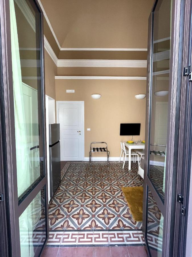 Faraone Apartments 卡塔尼亚 外观 照片